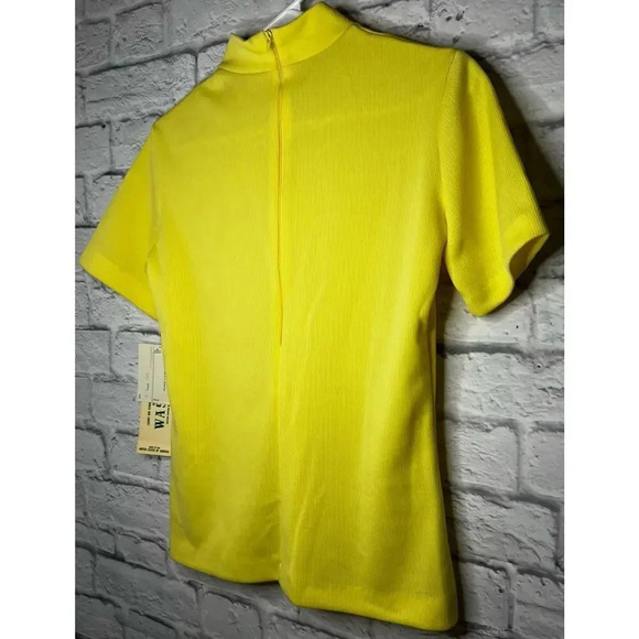70s Vintage Douglas Marc mock neck yellow deadstock top size S. - Picture 4 of 11